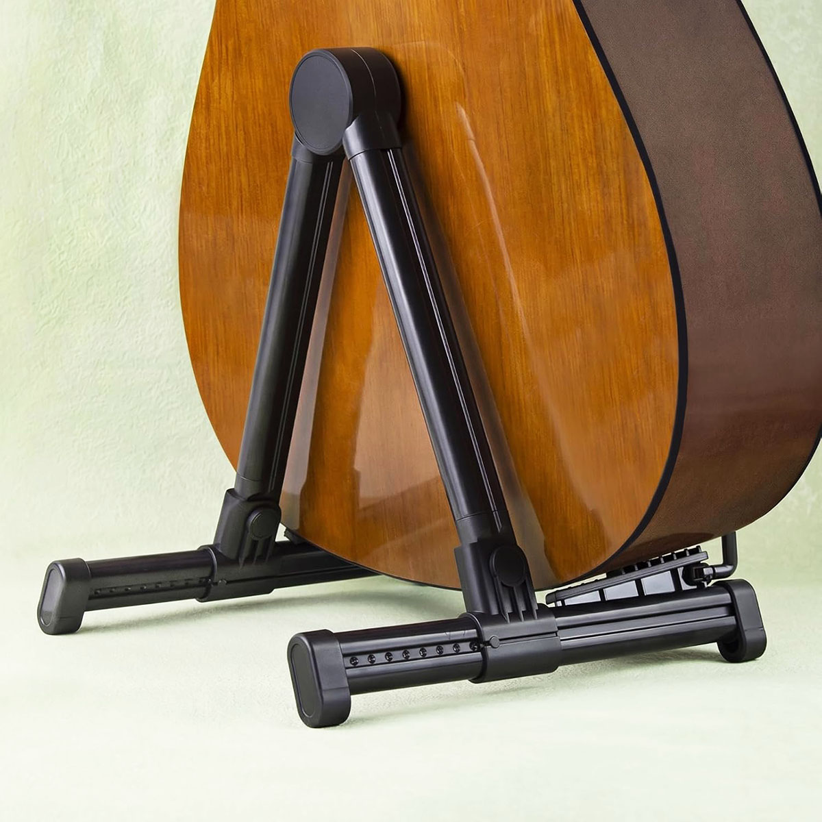 حامل جيتار قابل للطي من ميواير - مراجعة Musical Instrument In English وسعره